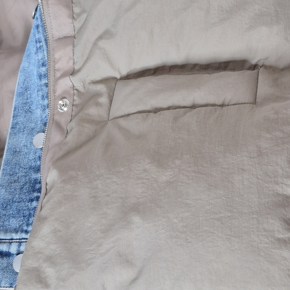 Bluivy Faux Denim Layered Beige Functional with Fashion Puffer Vest - Size M/L - Picture 12 of 16